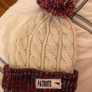 New England Patriots winter Pom Pom hat